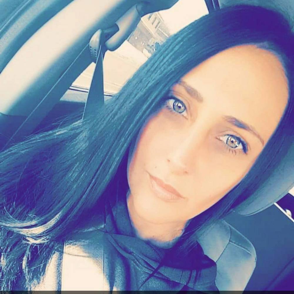 Meet your Posher, Veronica